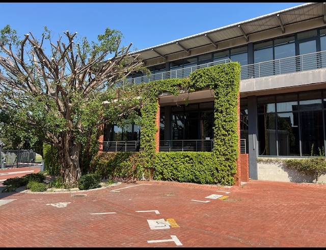3,770M² OFFICE TO LET IN OBSERVATORY